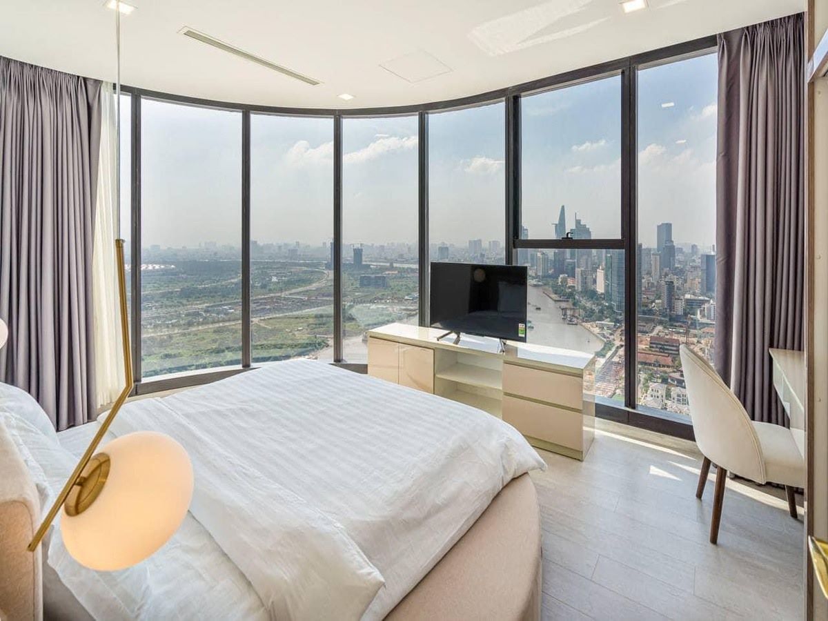 Cho thuê căn hộ Vinhomes Golden River Bason 3 Phòng Ngủ 121,5m2 Vòng Cung