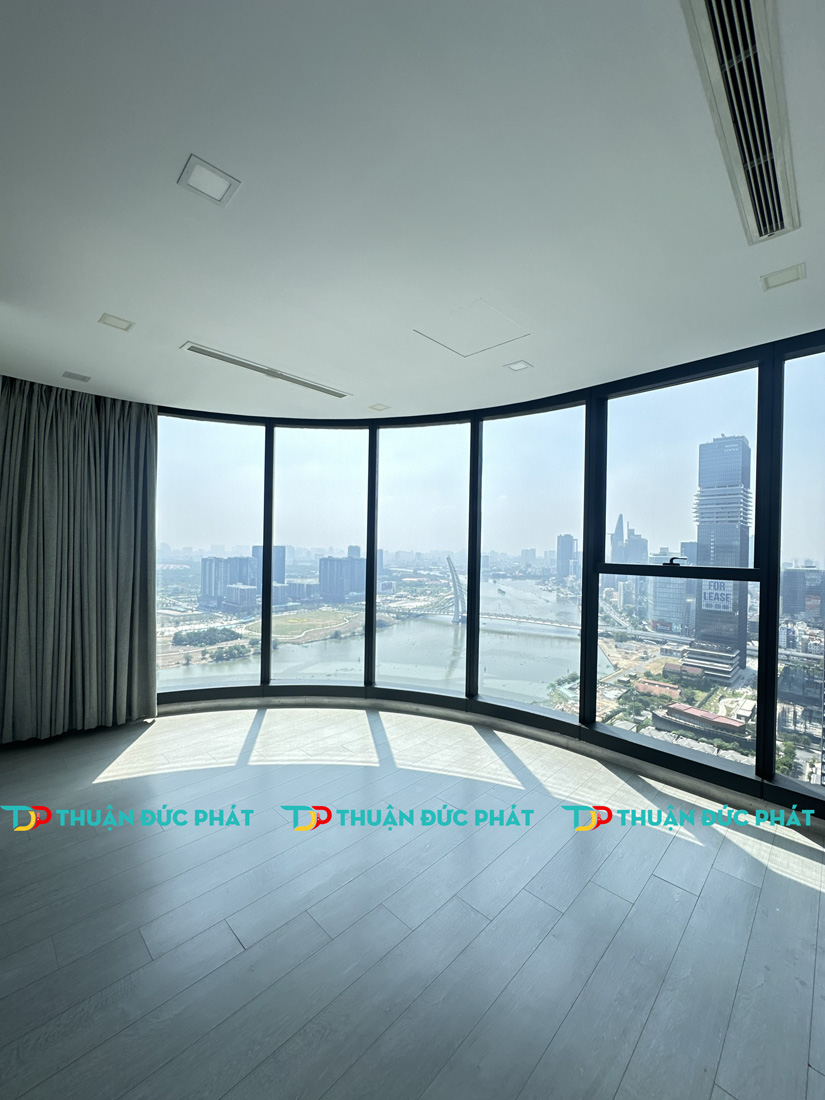 Căn hộ Vinhomes Golden River cho thuê view vòng cung 180 độ ngoạn mục
