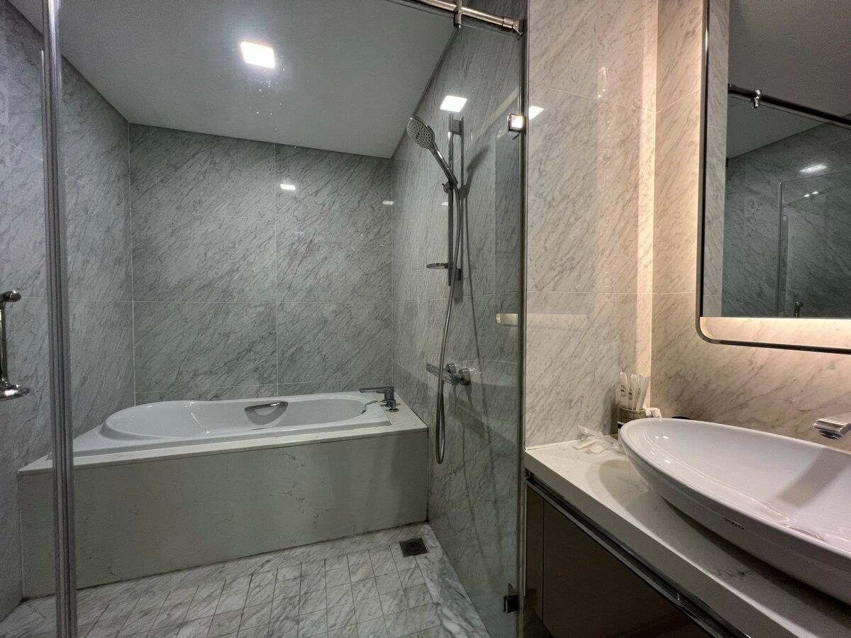 Cho thuê căn hộ Landmark 81 4 Phòng Ngủ 160m2