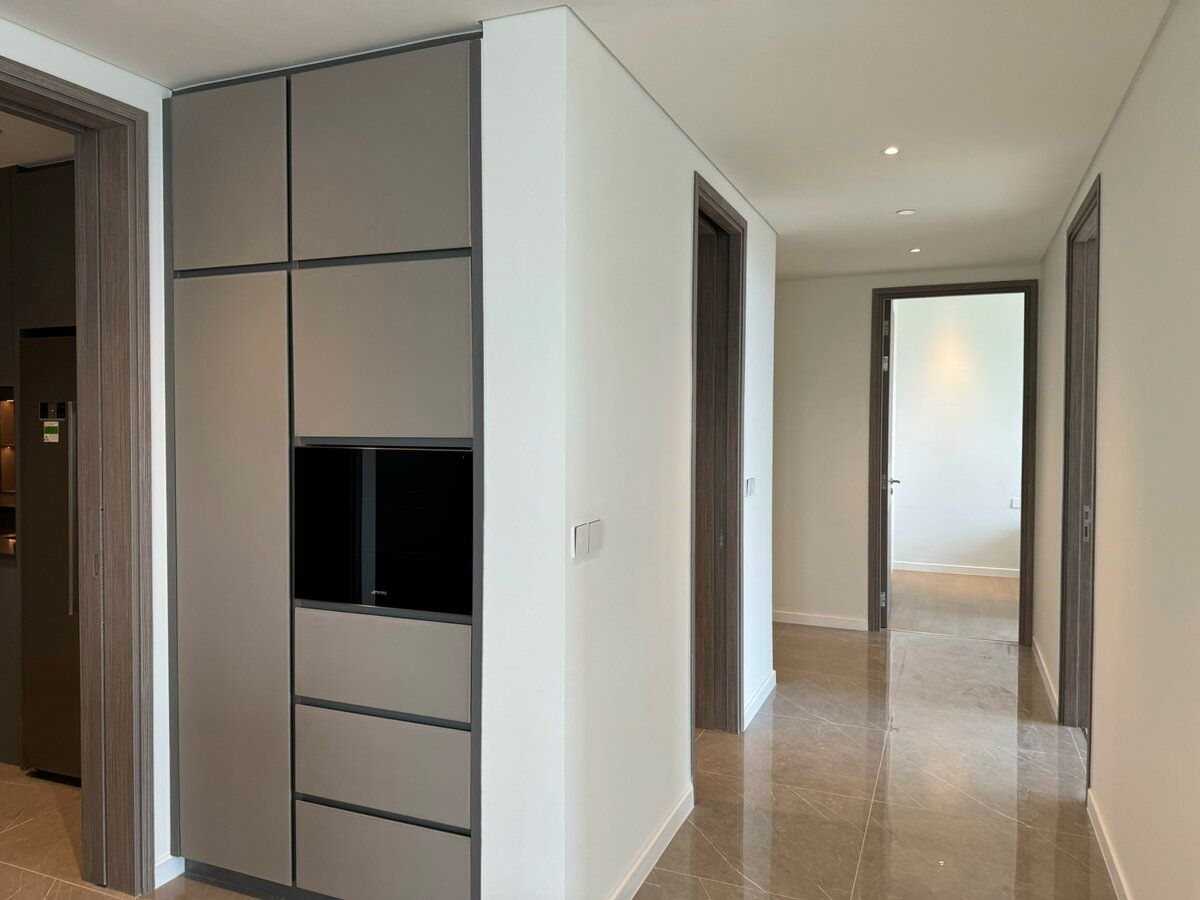 Cho Thuê Căn Hộ Siêu Rộng Rãi Opera The Metropole 4 Phòng Ngủ 179m2