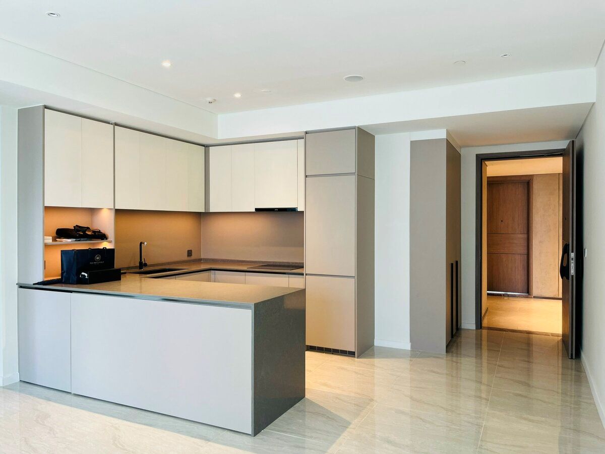 Độc quyền thuê căn hộ Opera 2 The Metropole Phòng Ngủ 93m2