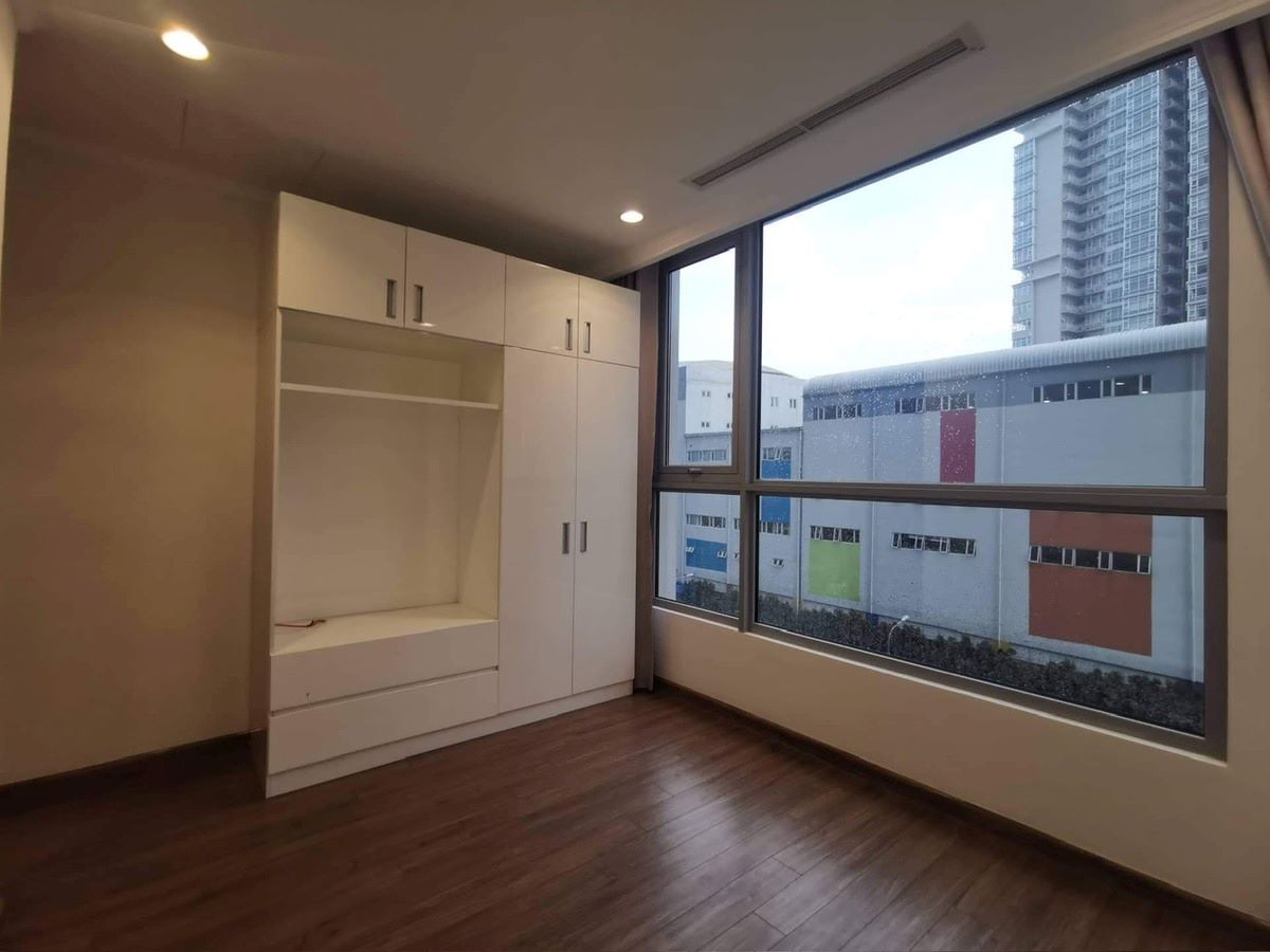 Cho thuê căn hộ Central Park 2 4 Phòng Ngủ 140m2