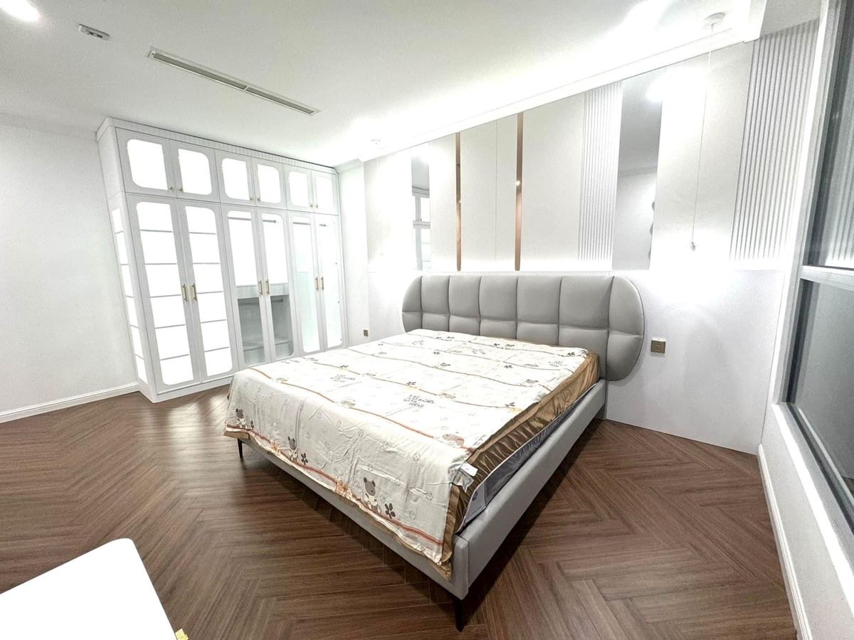 Cần cho thuê Landmark 1 3 Phòng Ngủ 126m2